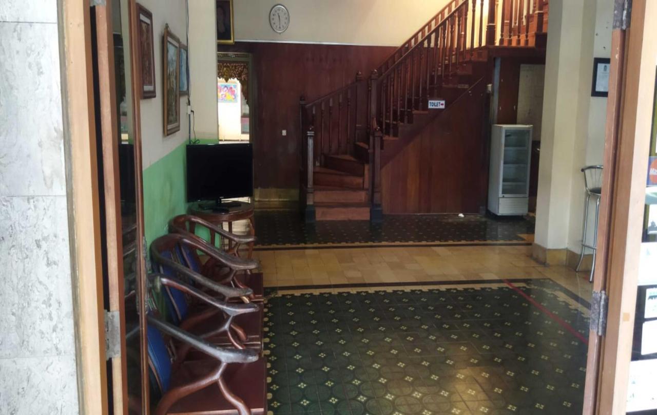 Metro Guest House Yogyakarta Luaran gambar