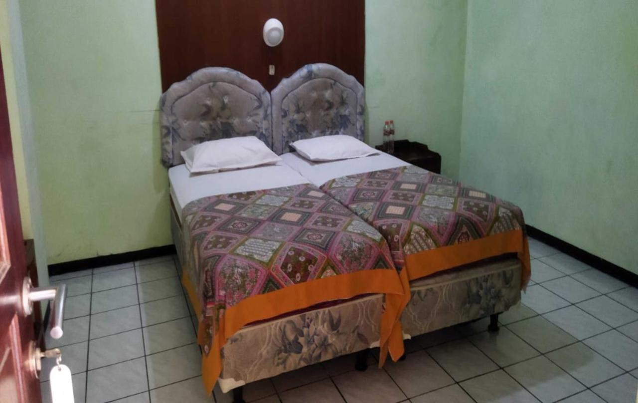 Metro Guest House Yogyakarta Luaran gambar